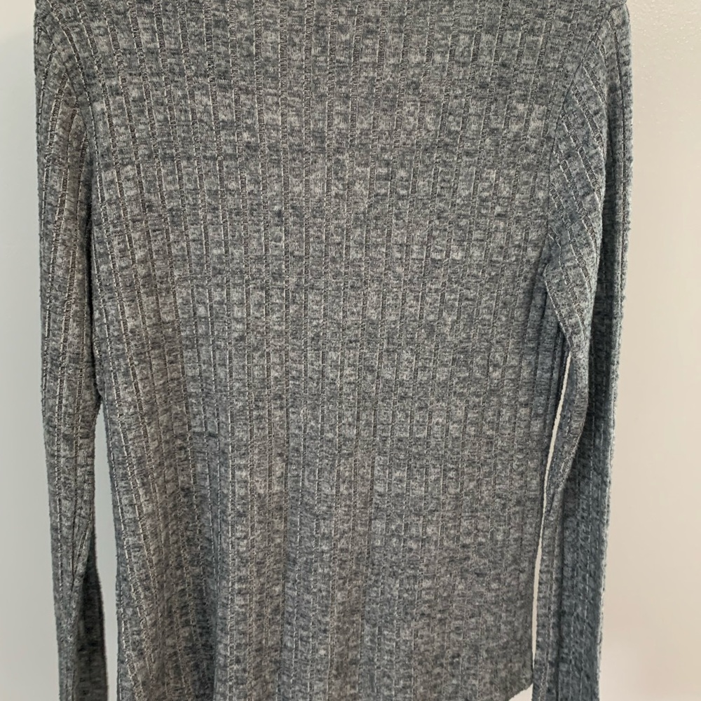 No Boundaries Ribbed Top - Picture 14 of 16
